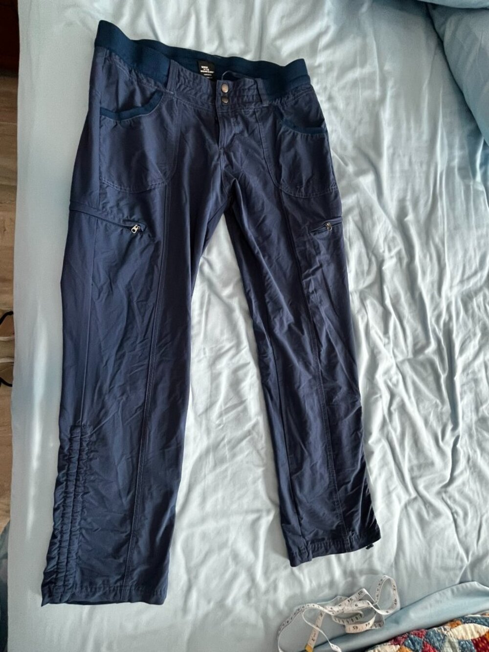Kuhl cargo pocket hiking pants Blue size 10 'short', variable inseam